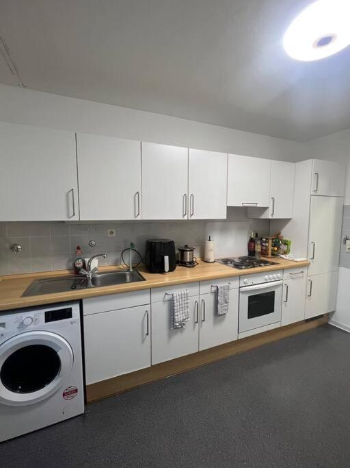 Modernes Apartment Mit 75Qm Mit Balkon & Aussicht Aix-la-Chapelle Extérieur photo